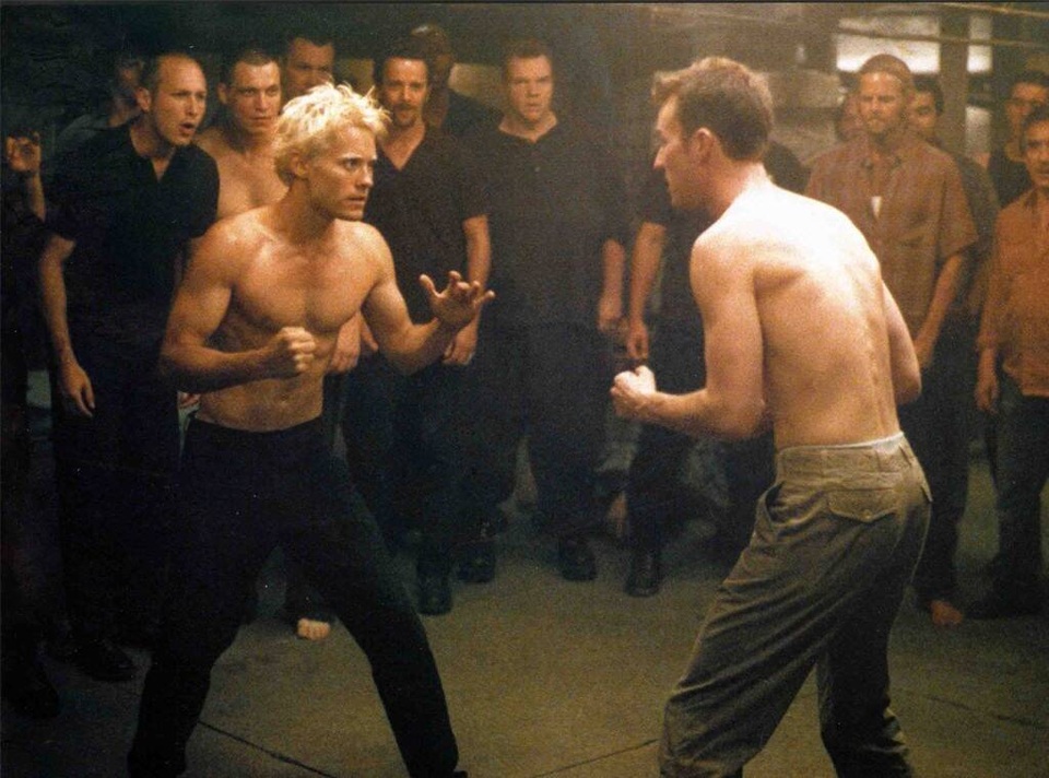 Fight Club": Hành trình đi tìm sự giải thoát khỏi những bức bối nghẹt thở |  Báo Dân trí