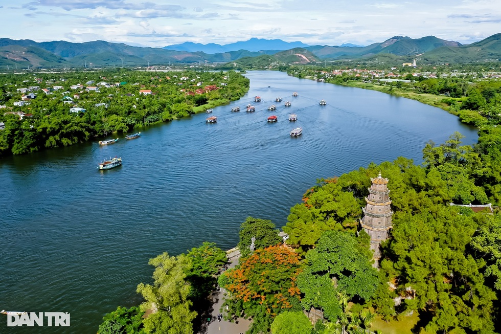 TP Huế trực thuộc Trung ương, đánh thức nàng công chúa - 1 TP Huế trực thuộc Trung ương, đánh thức nàng công chúa - 1