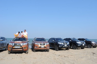 Đại gia đình Navara: Cùng chung đam mê chinh phục địa hình