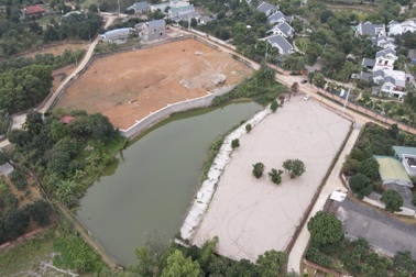 Cho phép UBND tỉnh quy định khu vực được phân lô bán nền