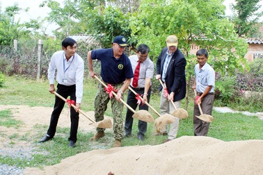 Chương trình đối tác Thái Bình Dương hỗ trợ xây trường học ở Phú Yên
