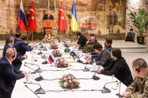 Ukraine chấp nhận mọi hình thức đàm phán với Nga kèm điều kiện duy nhất