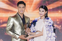 Nam vương Danh Chiếu Linh nhận giải Người mẫu nam của năm