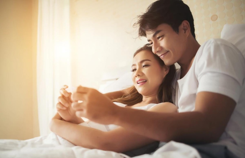 Lén xem điện thoại, tôi phát hiện chồng sắp cưới vẫn... ngủ với vợ cũ - 1 Lén xem điện thoại, tôi phát hiện chồng sắp cưới vẫn... ngủ với vợ cũ - 1