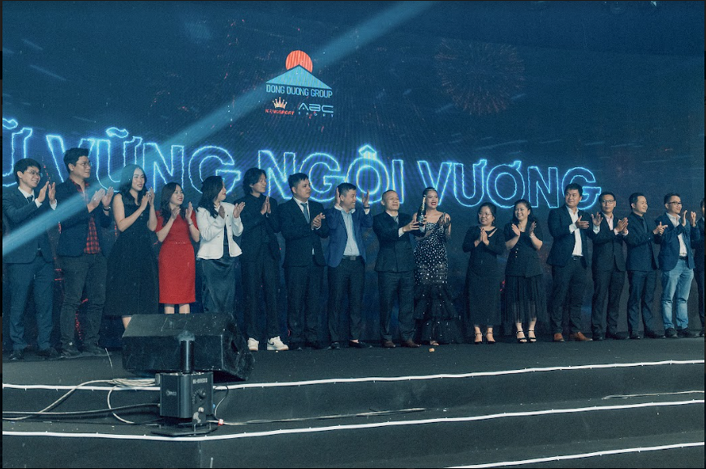 Tập đoàn Đông Dương chi đậm cho đại tiệc tri ân nhân viên - 1 Tập đoàn Đông Dương chi đậm cho đại tiệc tri ân nhân viên - 1