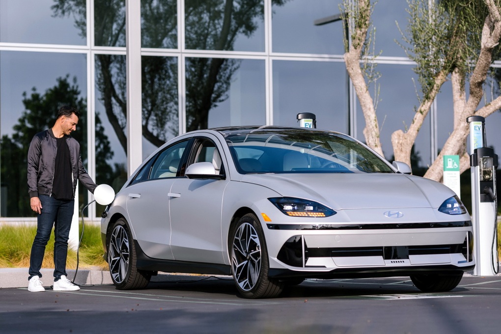 Hyundai đe dọa ngôi vương của Toyota - 1 Hyundai đe dọa ngôi vương của Toyota - 1