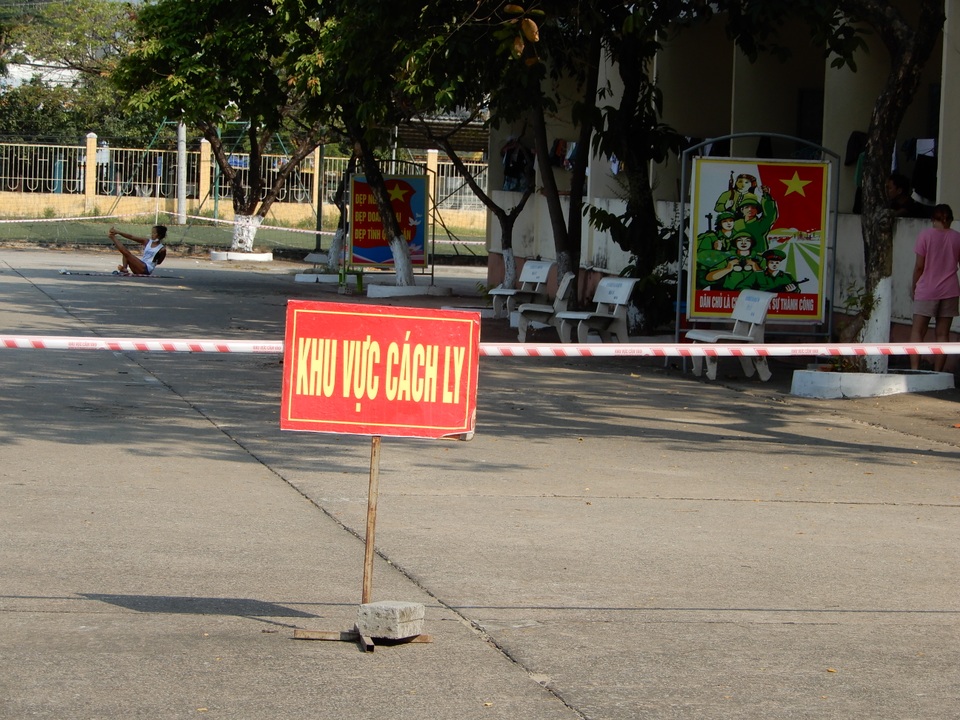 Đà Nẵng bỏ quy định cách ly người đến từ địa phương có dịch - 1 Đà Nẵng bỏ quy định cách ly người đến từ địa phương có dịch - 1