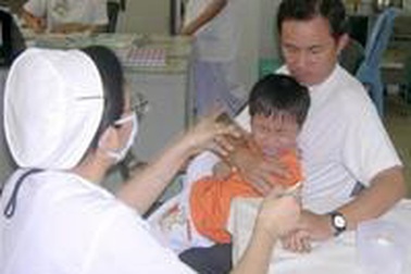 Hoang mang vì khan hiếm vắc xin Verorab