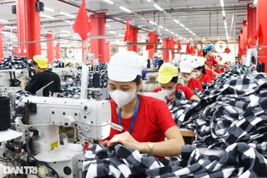 Nghỉ lễ và quyền lợi của người lao động