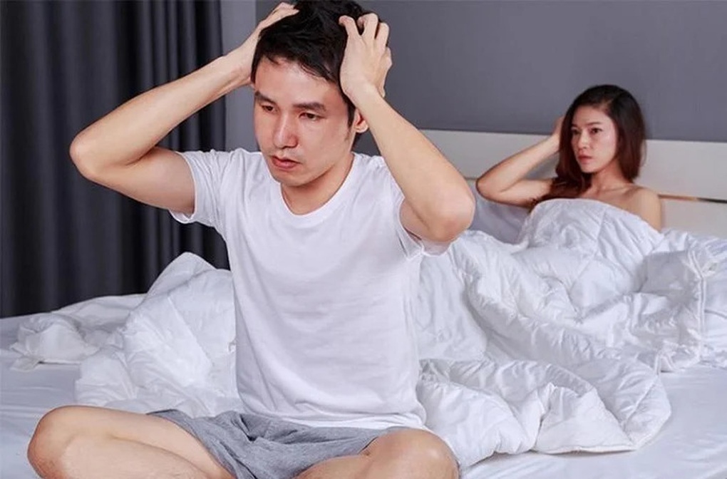 Chồng vội vã rời nhà lúc nửa đêm, tôi cay đắng khi lý do là... một cô gái - 1 Chồng vội vã rời nhà lúc nửa đêm, tôi cay đắng khi lý do là... một cô gái - 1
