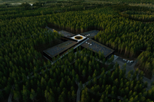 Có gì đặc biệt bên trong nhà máy nội thất xanh, "xịn" bậc nhất thế giới?