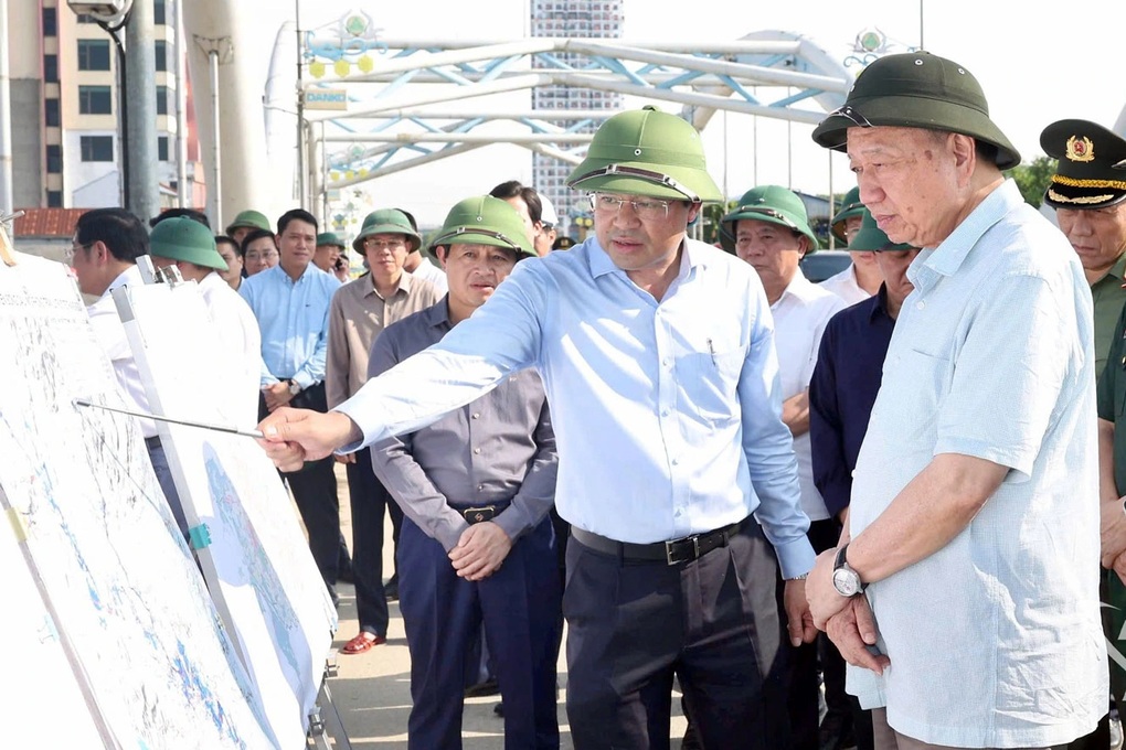Tổng Bí thư Tô Lâm thăm, động viên nhân dân vùng lũ tại Thái Nguyên - 1 Tổng Bí thư Tô Lâm thăm, động viên nhân dân vùng lũ tại Thái Nguyên - 1