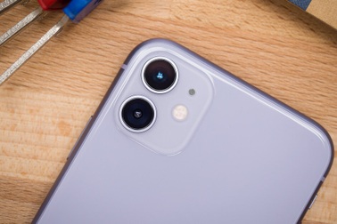 iPhone 11 soán ngôi iPhone XR, thành smartphone được yêu thích nhất