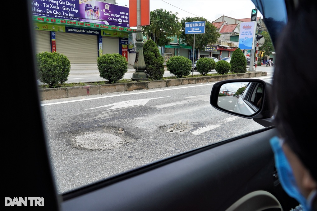 Quốc lộ chi chít ổ voi, ổ gà - 5 Quốc lộ chi chít ổ voi, ổ gà - 5