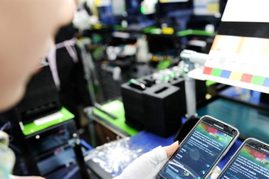 Điện thoại là mặt hàng kiếm ngoại tệ về cho Việt Nam nhiều nhất