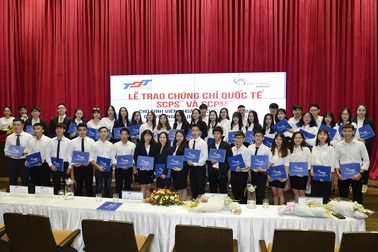 SMEI Việt Nam trao chứng chỉ cho sinh viên Đại học Tôn Đức Thắng