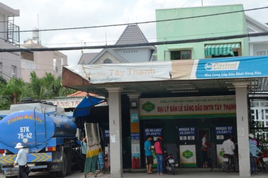 TPHCM: Kiểm tra an toàn cháy nổ các cây xăng toàn địa bàn 