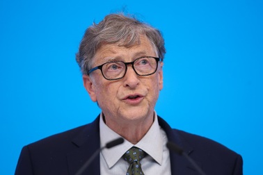 Tỷ phú Bill Gates được nuôi dạy như thế nào?