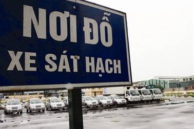 Các trung tâm đào tạo lái xe ngắc ngoải