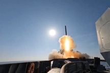 Ông Trump cáo buộc Nga sao chép công nghệ tên lửa siêu vượt âm của Mỹ