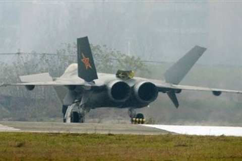 Những ẩn chứa đằng sau chiến đấu cơ tàng hình Trung Quốc