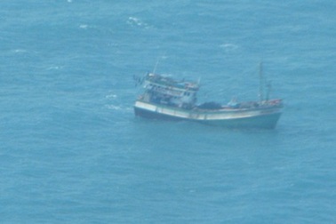 Đánh bắt ở vùng biển nước ngoài, chủ tàu cá bị đề nghị phạt gần 1 tỷ đồng