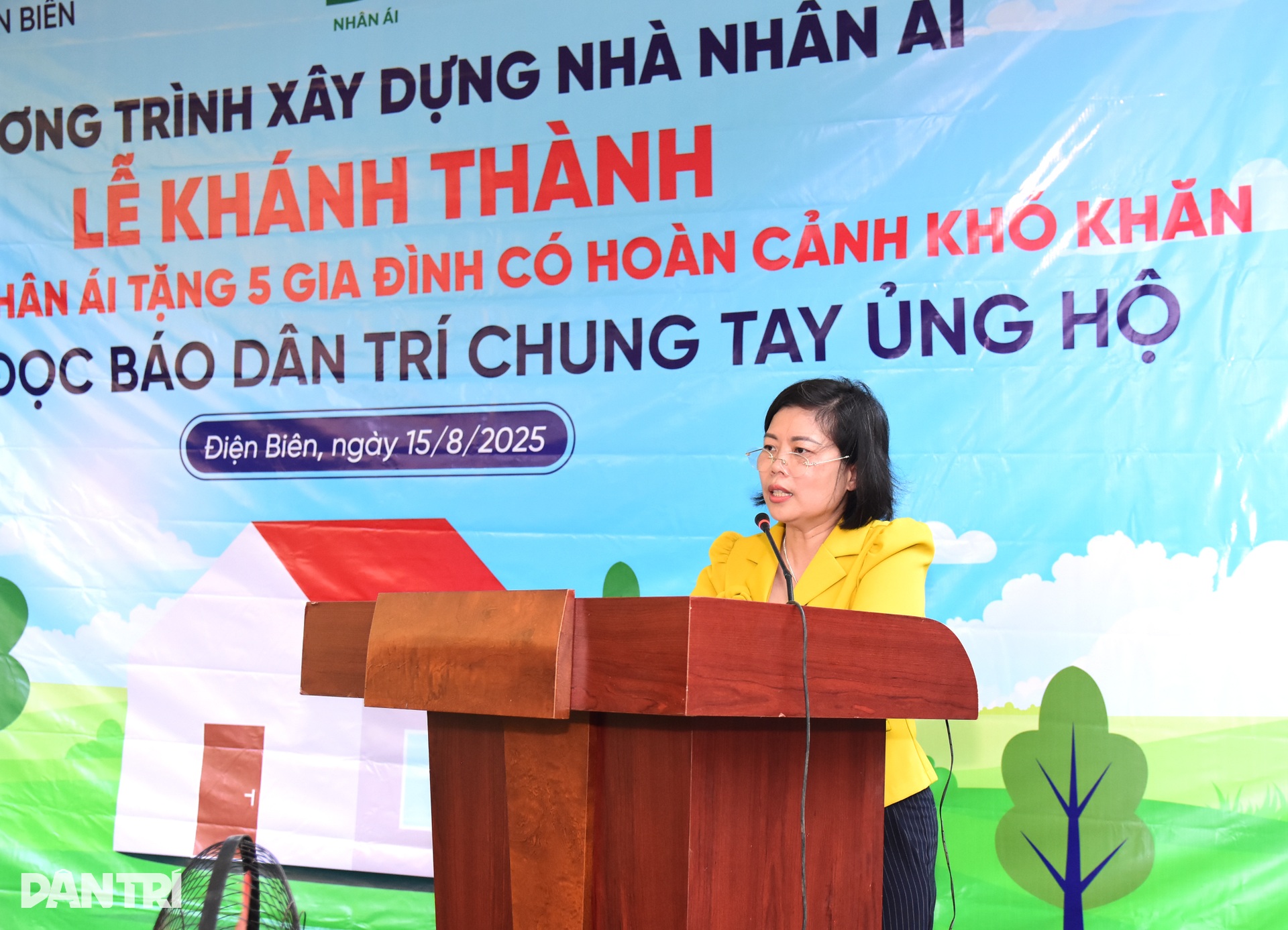 Khánh thành 5 nhà Nhân ái trong niềm phấn khởi của người dân Điện Biên - 4 Khánh thành 5 nhà Nhân ái trong niềm phấn khởi của người dân Điện Biên - 4