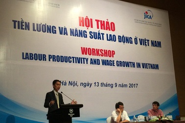 Năng suất thấp, trả lương cao, lao động Việt sẽ bị máy móc thay thế!
