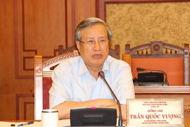 Phân công ông Trần Quốc Vượng tham gia Thường trực Ban Bí thư