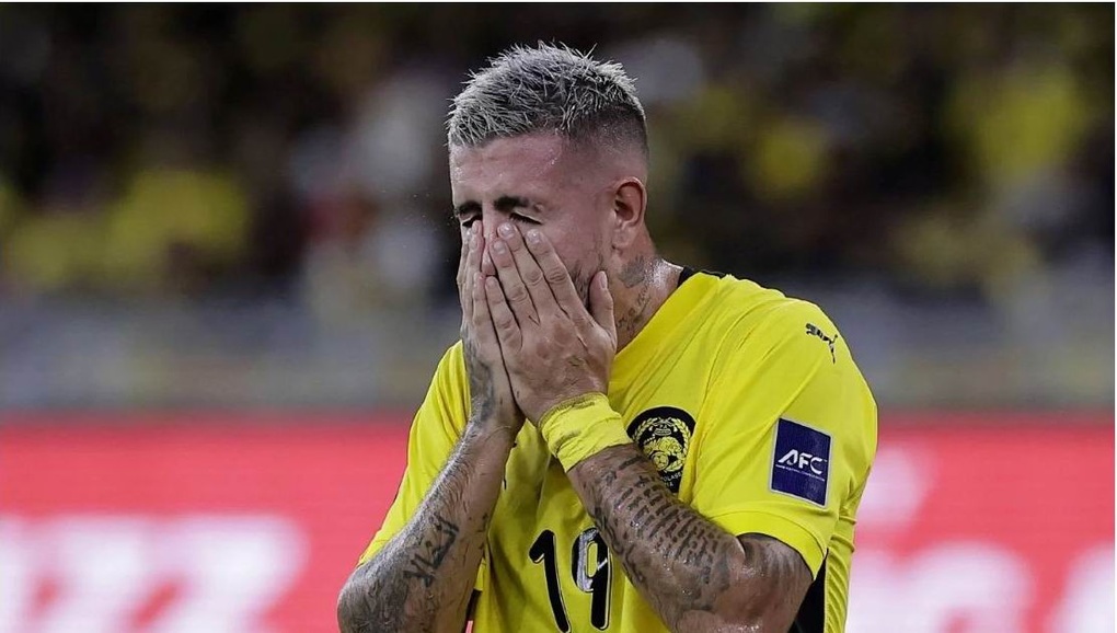 Cầu thủ nhập tịch Malaysia bị đối xử phũ phàng sau án phạt của FIFA - 1 Cầu thủ nhập tịch Malaysia bị đối xử phũ phàng sau án phạt của FIFA - 1