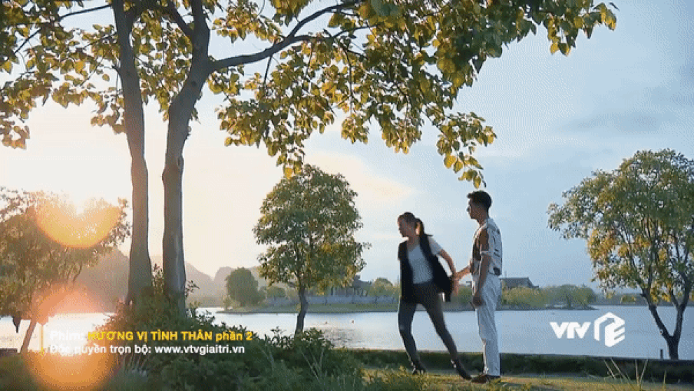 Hạt sạn vô lý của Hương vị tình thân và sự thực tiết lộ ở hậu trường - 1 Hạt sạn vô lý của Hương vị tình thân và sự thực tiết lộ ở hậu trường - 1