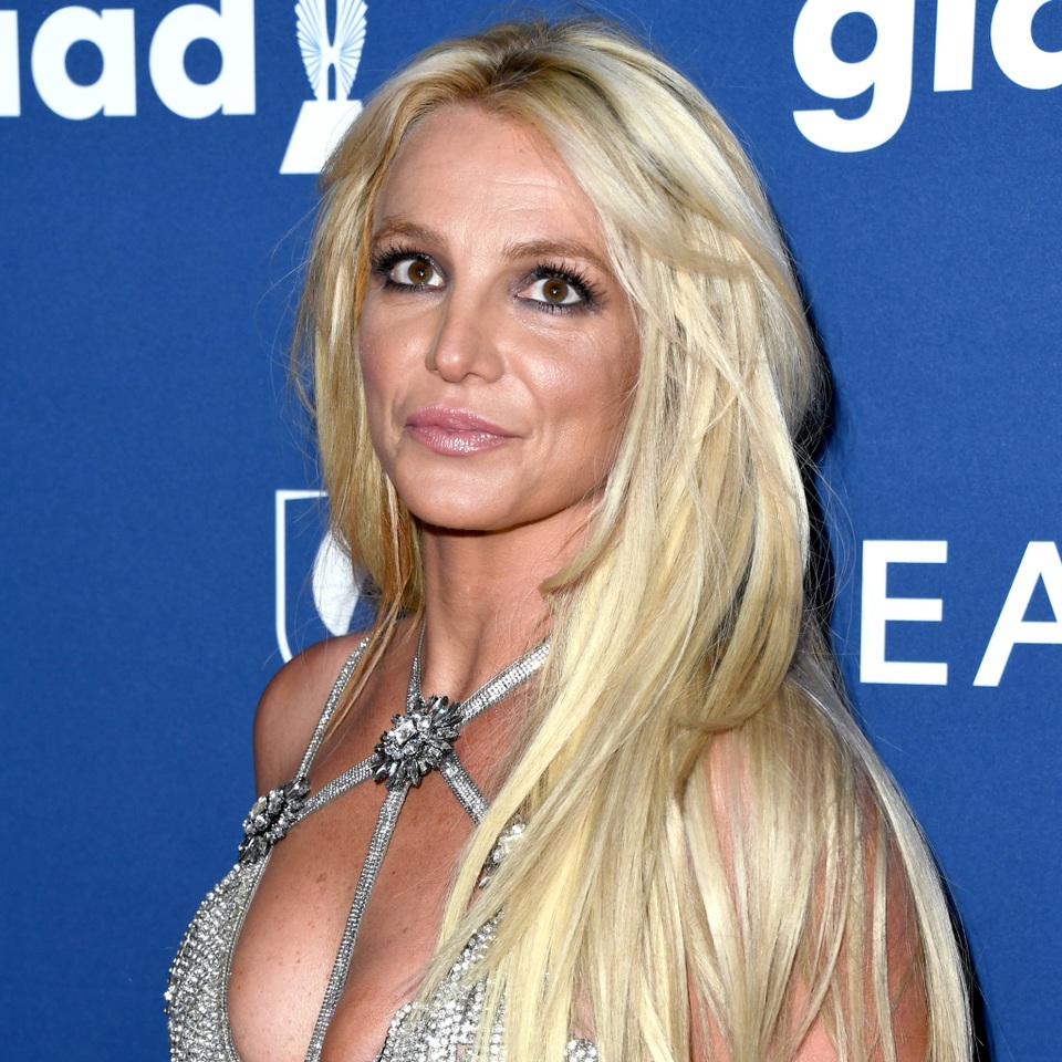 Stars call for Britney's release - 2