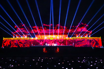 Quảng trường Ngọ Môn lung linh trong đêm "Huế by light"