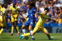 Chelsea hòa thất vọng, Tottenham thua Newcastle