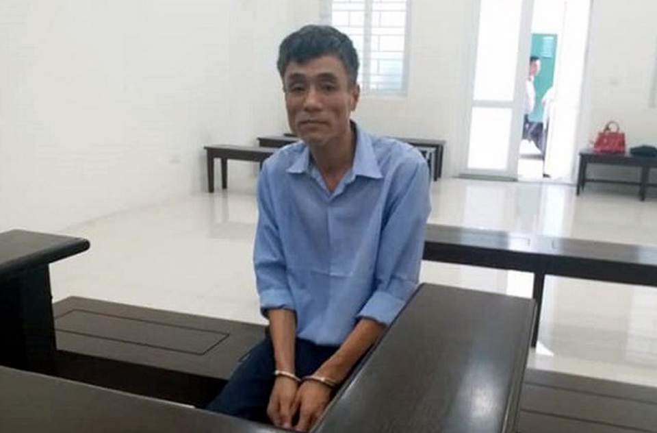 Hà Nội: “Nói chuyện” bằng dao sau va chạm giao thông - 1 Hà Nội: “Nói chuyện” bằng dao sau va chạm giao thông - 1