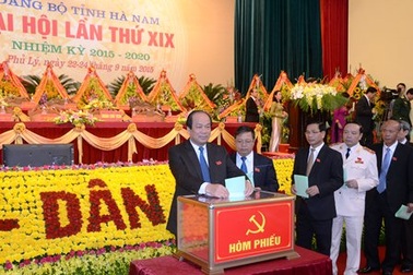 Ông Mai Tiến Dũng tái đắc cử Bí thư Tỉnh ủy Hà Nam