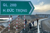Cao tốc Vĩnh Hảo - Phan Thiết tiếp tục thi công dù đã hoạt động