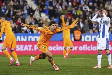 Ngôi sao trẻ giúp Real Madrid tiến vào bán kết Cúp Nhà vua