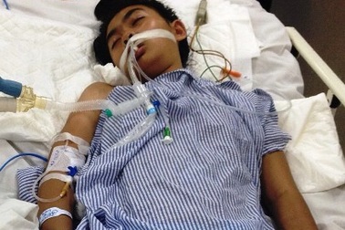 Rắn độc bò lên giường tránh lũ, nữ sinh lớp 11 nguy kịch