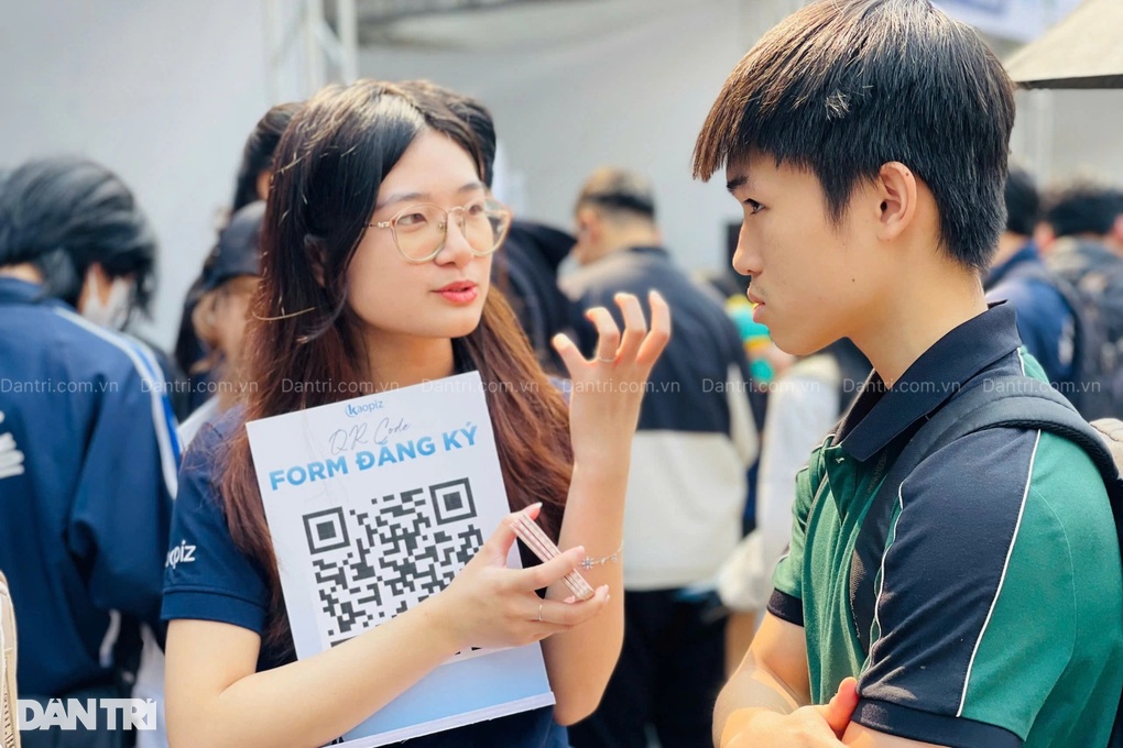 Trường ĐH tuyển sinh bằng tổ hợp lạ, Bộ GDĐT tuýt còi - 2 Trường ĐH tuyển sinh bằng tổ hợp lạ, Bộ GDĐT tuýt còi - 2