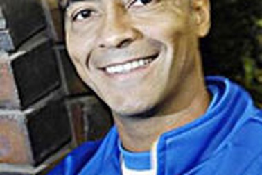 Romario: "Pele đã làm tình trên máy bay như tôi chưa?!"