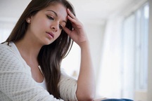 Chồng thu nhập tháng hơn trăm triệu đồng, đưa vợ được 2 triệu còn sợ... phí