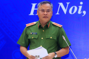 Phạm tội tham nhũng phải trả lại tài sản mới được xét đặc xá