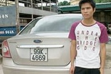 Xin ngủ ở chùa, trộm xe Ford Focus của nhà sư