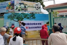 Vụ “lùm xùm” bữa ăn học sinh: Yêu cầu làm rõ trách nhiệm Hiệu trưởng