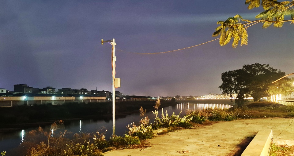 Quảng Ninh lắp camera giám sát khu vực biên giới - 2 Quảng Ninh lắp camera giám sát khu vực biên giới - 2