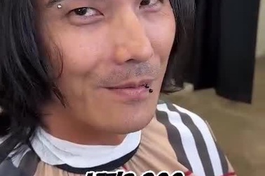 Khách Mỹ biến hình dưới bàn tay của thợ cắt tóc Việt