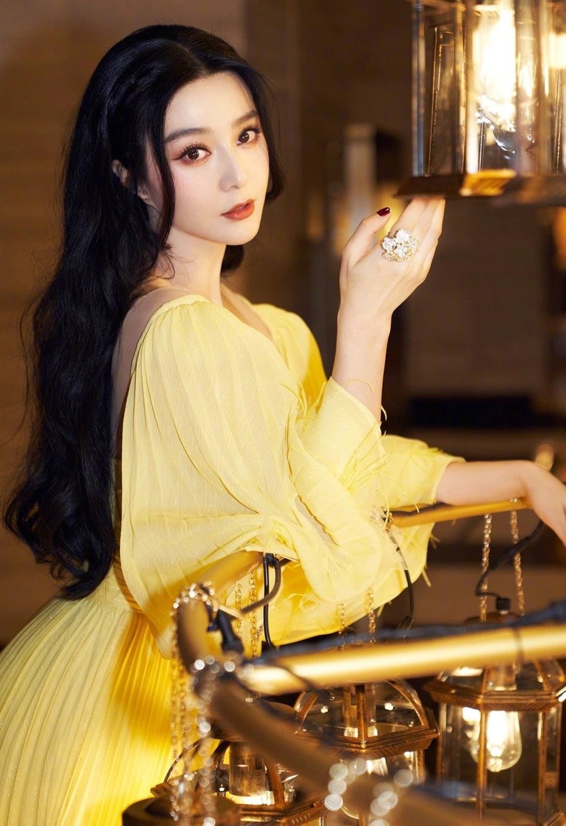 Nữ hoàng thảm đỏ Phạm Băng Băng bị mỉa mai hết thời - 2 Nữ hoàng thảm đỏ Phạm Băng Băng bị mỉa mai hết thời - 2
