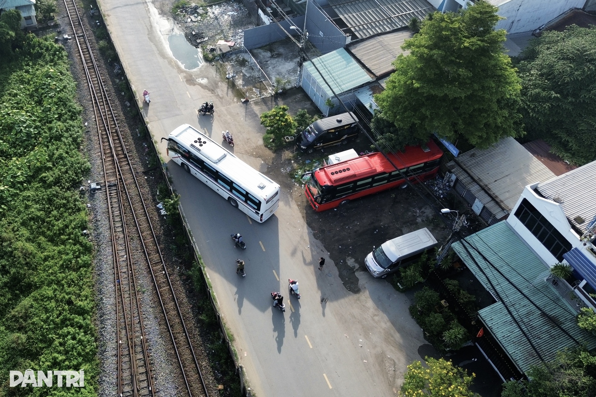 Tuyến đường được xem là điểm nóng về nạn xe dù, bến cóc ở TPHCM xuống cấp - 8 Tuyến đường được xem là điểm nóng về nạn xe dù, bến cóc ở TPHCM xuống cấp - 8