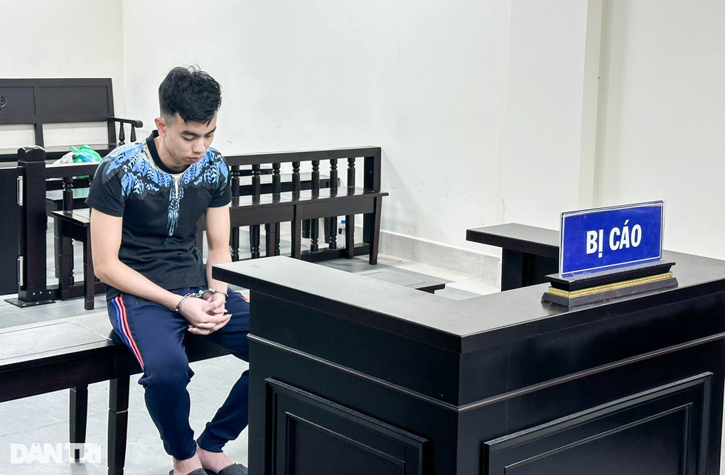 Thợ cắt tóc sát hại bạn gái giữa phố Hà Nội lĩnh án tử hình - 1 Thợ cắt tóc sát hại bạn gái giữa phố Hà Nội lĩnh án tử hình - 1